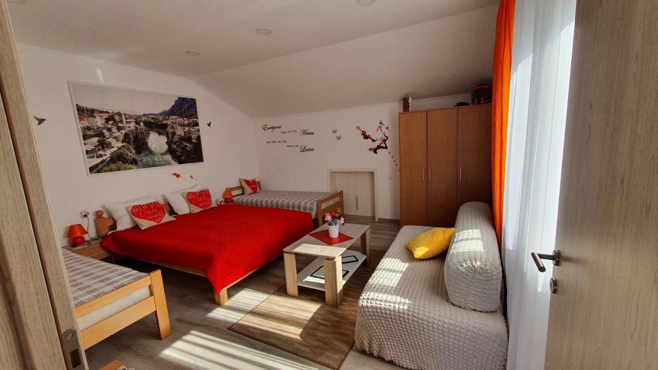 מוסטר Apartman Centar מראה חיצוני תמונה